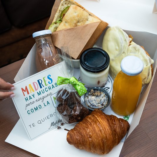 Desayuno Día de la madre 2026 - MI MAMÁ ME MIMA